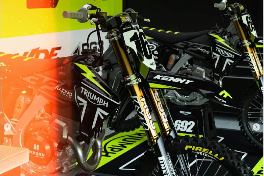 Il Team FF Racing passa a Triumph